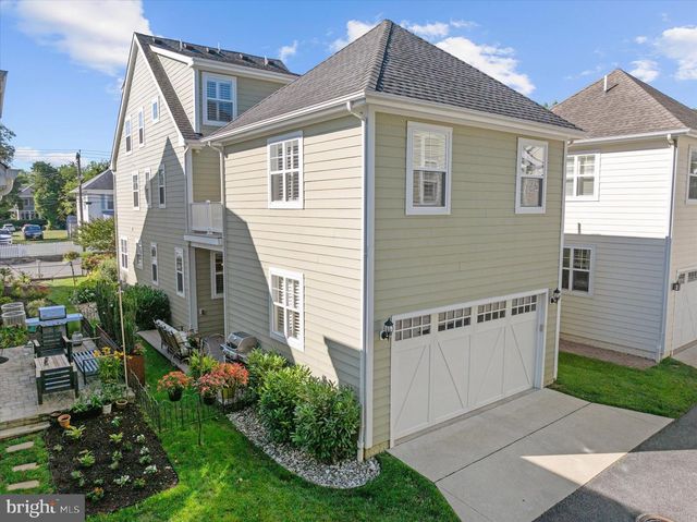 820 BAY RIDGE AVE, Annapolis, MD 21403