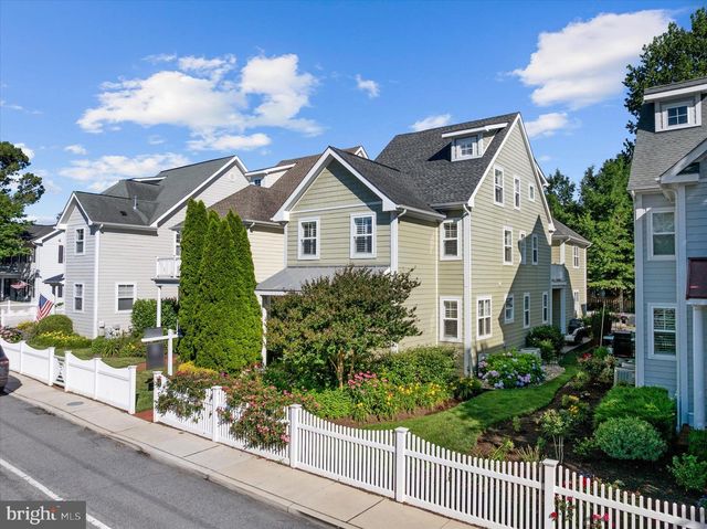 820 BAY RIDGE AVE, Annapolis, MD 21403