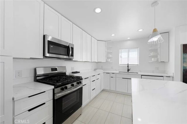 373 W Avenida Cerca, Palm Springs, CA 92262