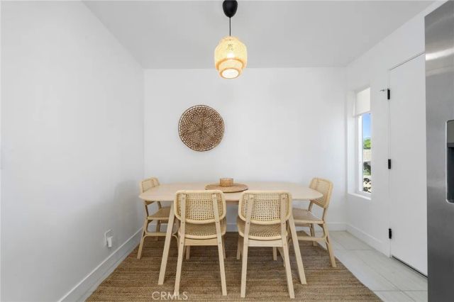 373 W Avenida Cerca, Palm Springs, CA 92262