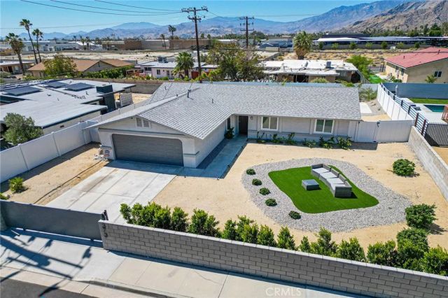 373 W Avenida Cerca, Palm Springs, CA 92262