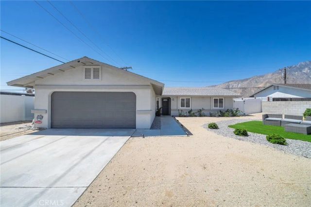 373 W Avenida Cerca, Palm Springs, CA 92262
