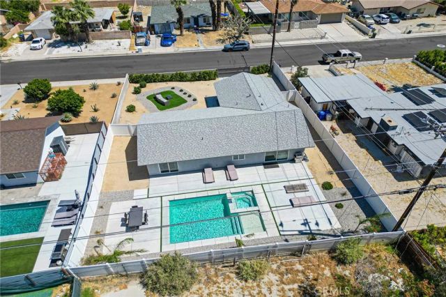 373 W Avenida Cerca, Palm Springs, CA 92262