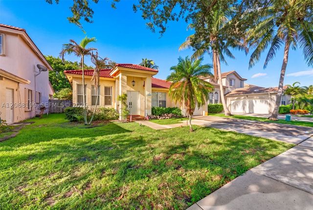 13976 S Cypress Cove Cir, Davie, FL 33325