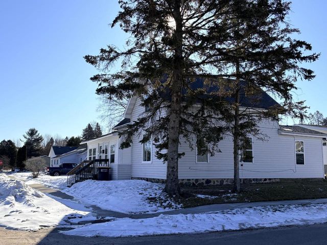 17 W Prospect Street, Rhinelander, WI 54501