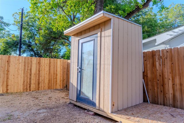 1120 Mark ST, Austin, TX 78721