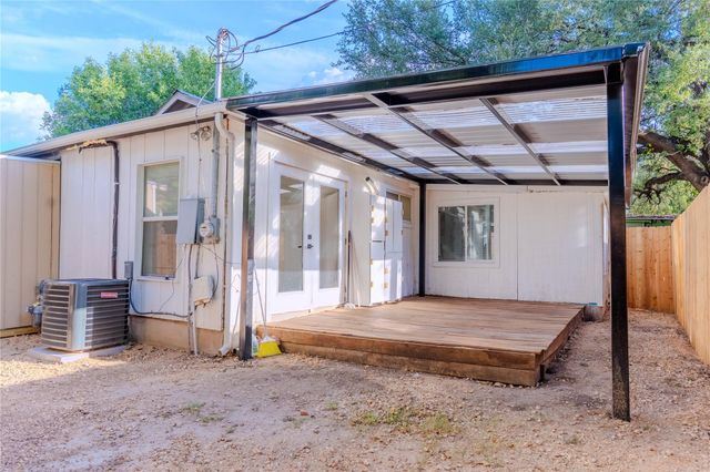 1120 Mark ST, Austin, TX 78721