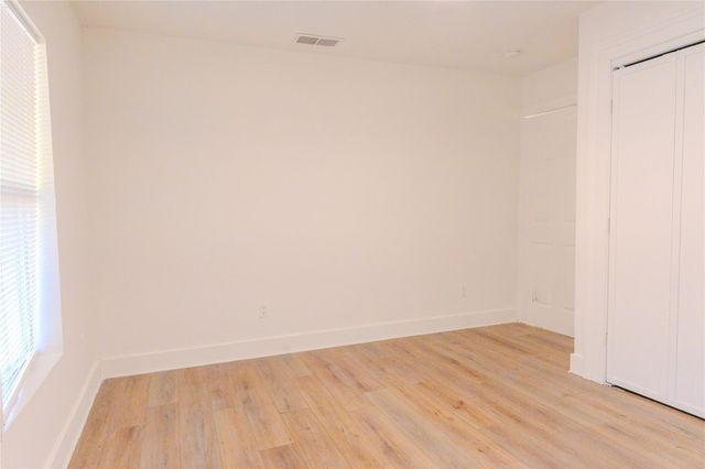 1120 Mark ST, Austin, TX 78721