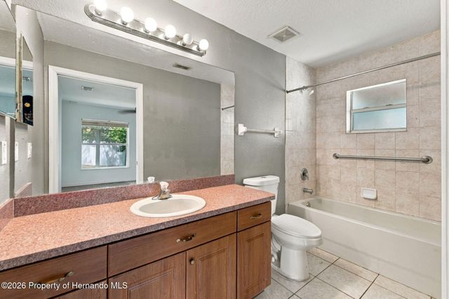 7195 Toledo Road, Spring Hill, FL 34606