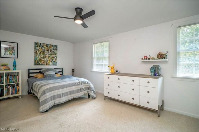 2810 Brentwood Close Street NW, Canton, OH 44708