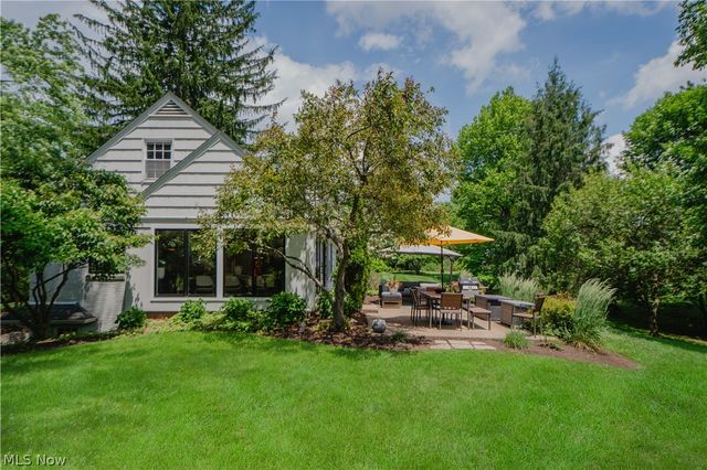 2810 Brentwood Close Street NW, Canton, OH 44708