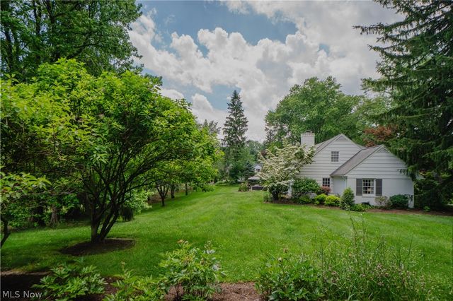 2810 Brentwood Close Street NW, Canton, OH 44708