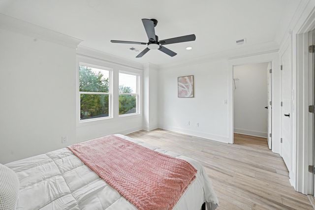 2014 Comstock Avenue, North Charleston, SC 29405