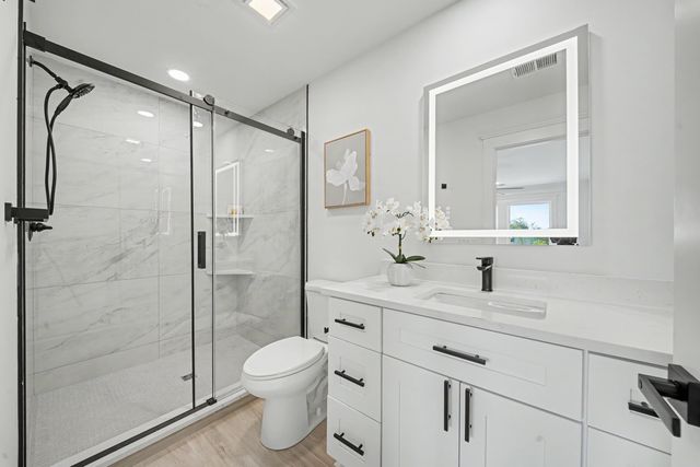 2014 Comstock Avenue, North Charleston, SC 29405