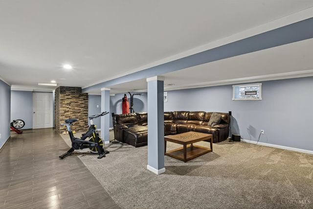 113 Marian Lane, Terrace Park, OH 45174