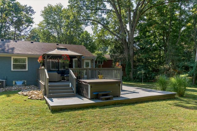 113 Marian Lane, Terrace Park, OH 45174