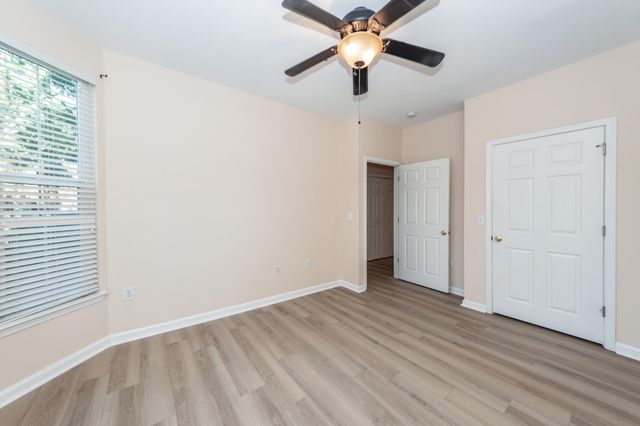 1516 Telfair Way, Charleston, SC 29412