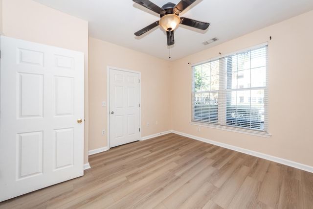 1516 Telfair Way, Charleston, SC 29412