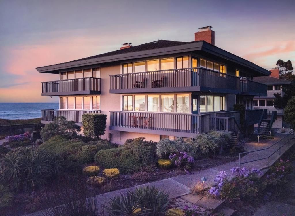 19 La Playa Street, Monterey, CA 93940