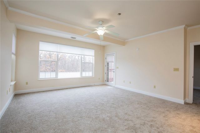 1 Highlands Crossing Drive 119, Bella Vista, AR 72715