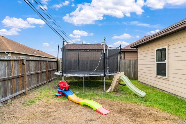 3110 Cowboys Ct, Corpus Christi, TX 78410