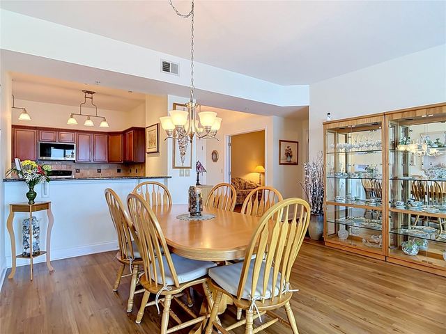 2801 S RIDGEWOOD AVENUE 1111, South Daytona, FL 32119