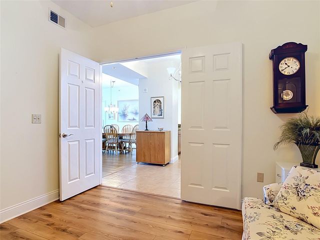 2801 S RIDGEWOOD AVENUE 1111, South Daytona, FL 32119