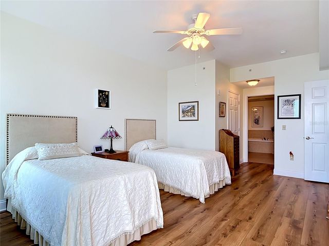 2801 S RIDGEWOOD AVENUE 1111, South Daytona, FL 32119