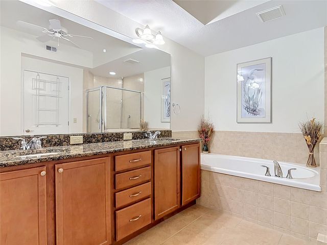 2801 S RIDGEWOOD AVENUE 1111, South Daytona, FL 32119