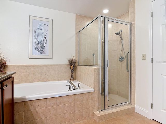 2801 S RIDGEWOOD AVENUE 1111, South Daytona, FL 32119