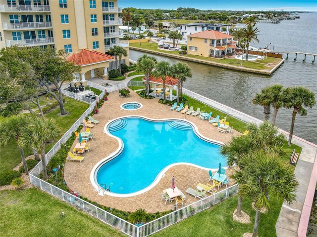 2801 S RIDGEWOOD AVENUE 1111, South Daytona, FL 32119