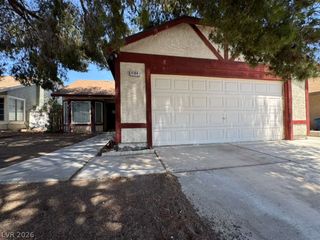 6304 Copperfield Avenue, Las Vegas, NV 89108