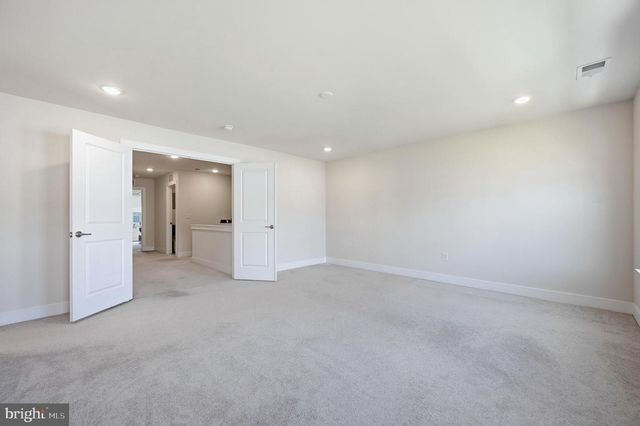 933 ANVIL CT, Phoenixville, PA 19460