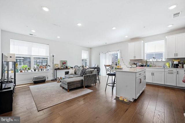 933 ANVIL CT, Phoenixville, PA 19460