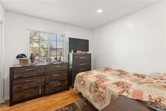 1028 W Woodcrest, Bloomington, CA 92316