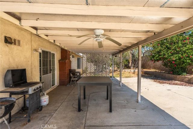 1028 W Woodcrest, Bloomington, CA 92316