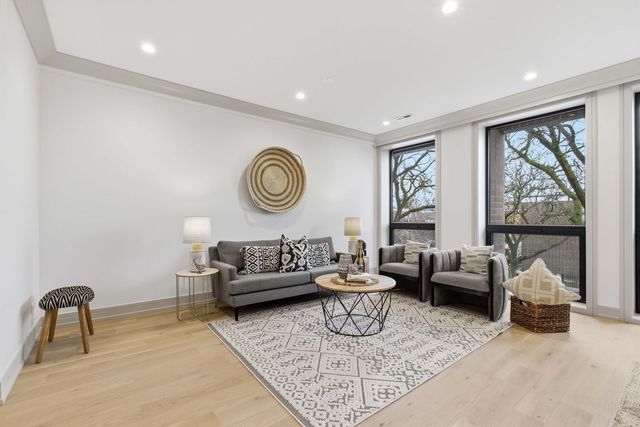 1646 N Orchard Street 2, Chicago, IL 60614