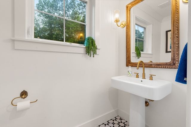 47 Prospect, Rowley, MA 01969