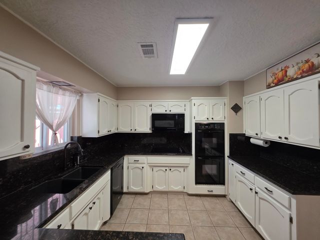 6900 Seminole Road NE, Albuquerque, NM 87110