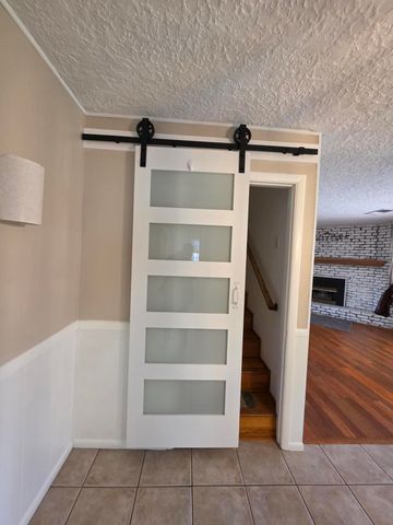 6900 Seminole Road NE, Albuquerque, NM 87110