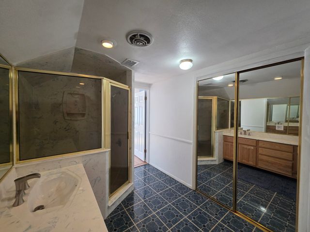 6900 Seminole Road NE, Albuquerque, NM 87110