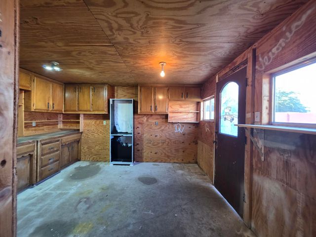 6900 Seminole Road NE, Albuquerque, NM 87110