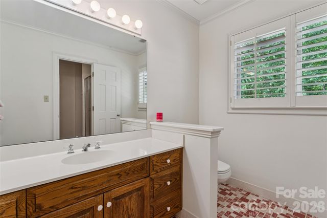 5121 Chillmark Road, Charlotte, NC 28226