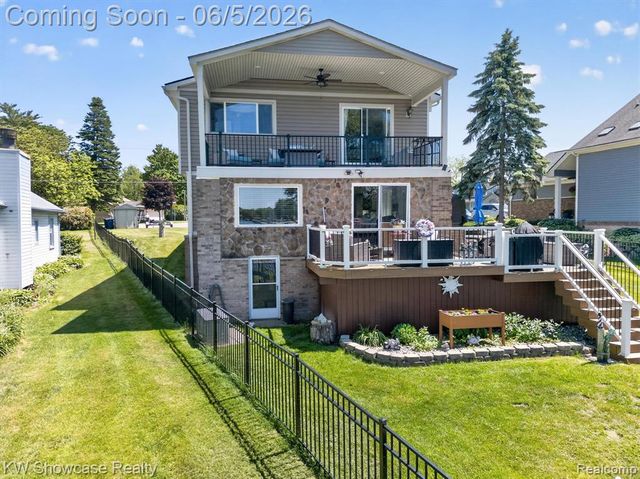 3415 Highland Boulevard, Highland, MI 48356