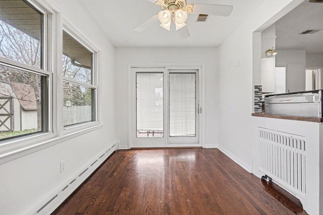 1463 48th Street SE, Kentwood, MI 49508