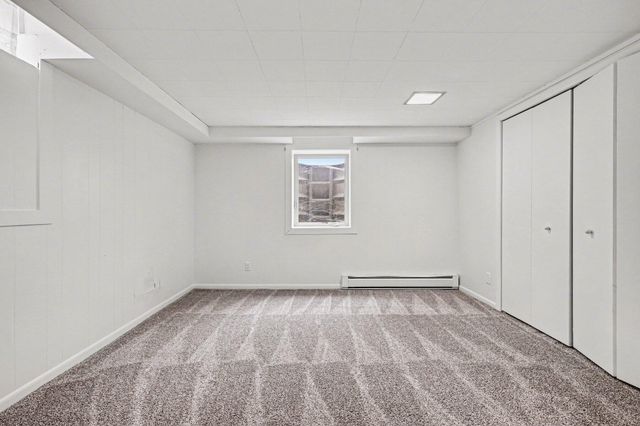 1463 48th Street SE, Kentwood, MI 49508