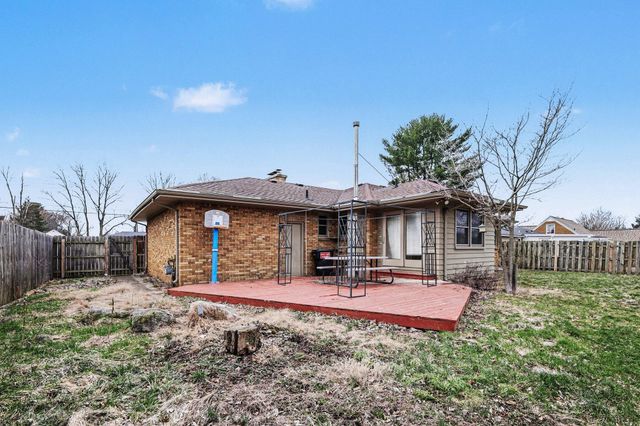 1463 48th Street SE, Kentwood, MI 49508