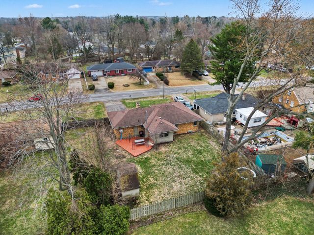 1463 48th Street SE, Kentwood, MI 49508