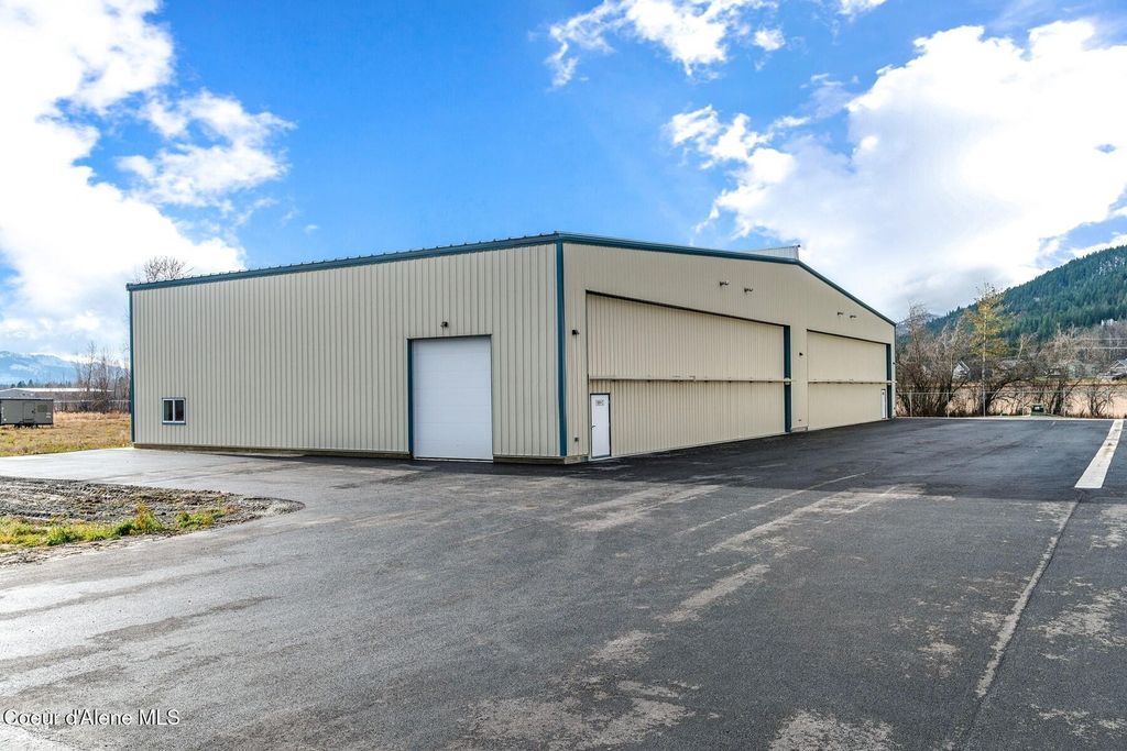 1189 Woodland Dr, Sandpoint, ID 83864 photo 13