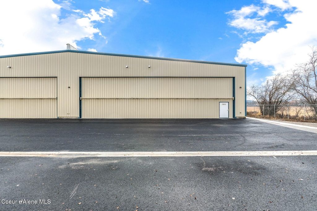 1189 Woodland Dr, Sandpoint, ID 83864 photo 15